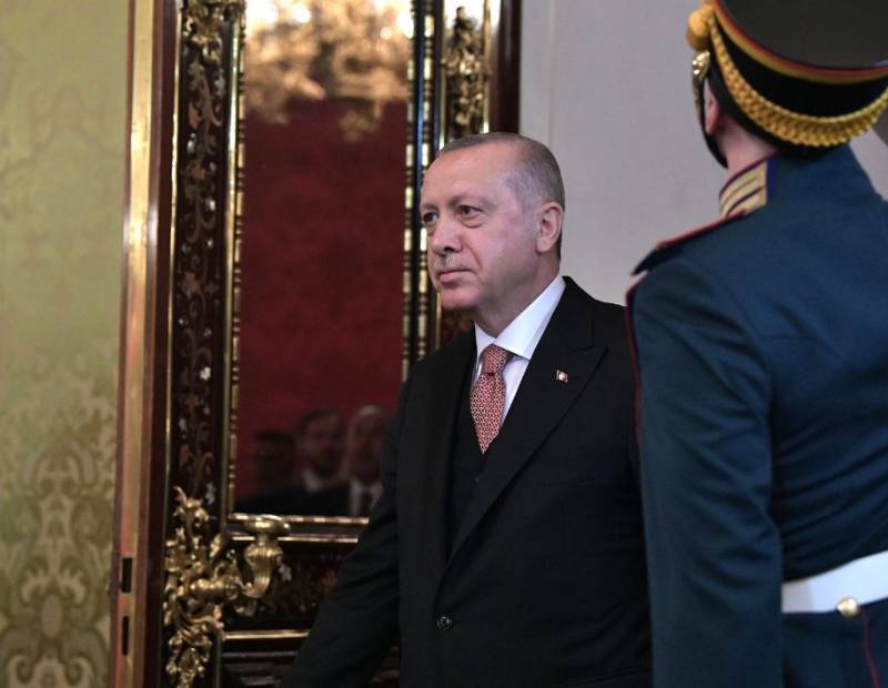 Türkische Analysten prognostizierten das Wachstum von Ankaras Einfluss auf die Weltpolitik im Jahr 2023