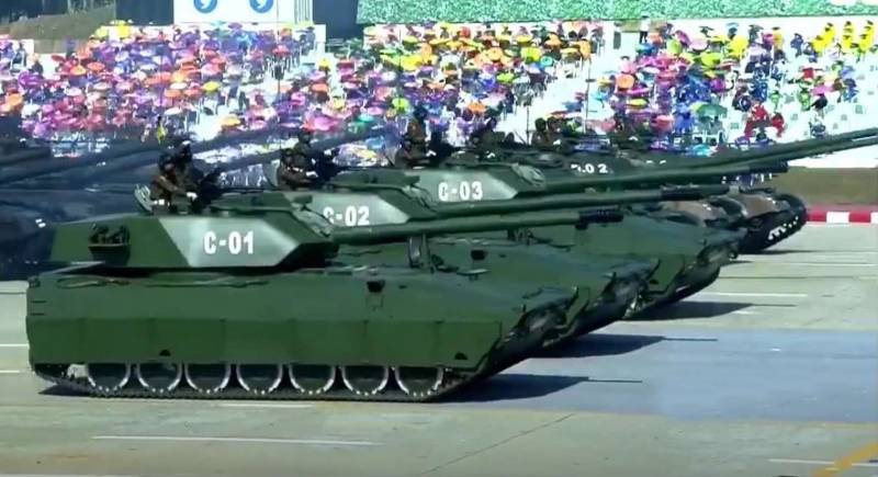 Лёгкие танки ММТ-40 украинской разработки впервые представлены на военном параде в Мьянме