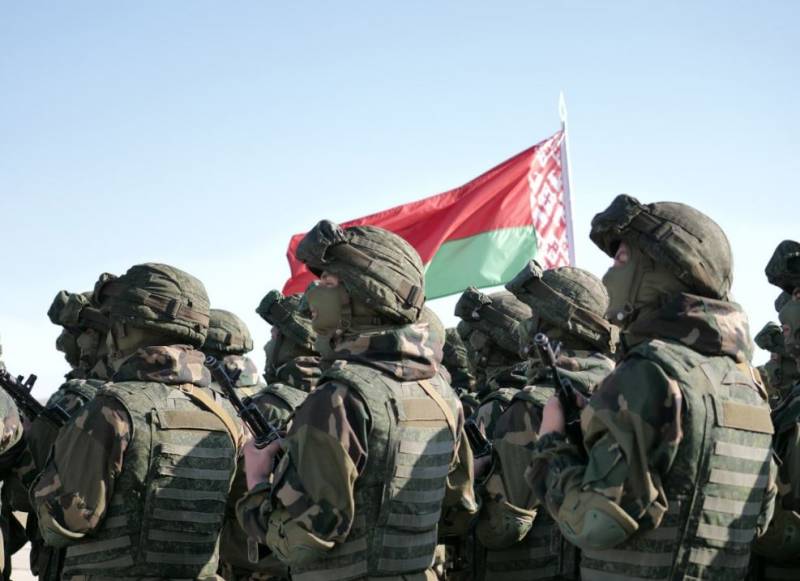 Das belarussische Verteidigungsministerium kündigte eine plötzliche Überprüfung der Kampfbereitschaft im Ausbildungszentrum der 72. Garde an