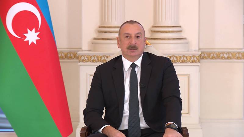 "러시아가 떠난 후 우리는 시장을 채울 것입니다": 아제르바이잔 수장은 군사 수출 계획을 발표했습니다.