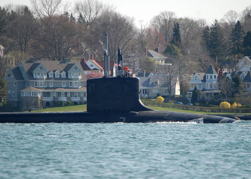 ВМС США и Австралии провели совместные учения по обращению с вооружением на подводной лодке USS Mississippi
