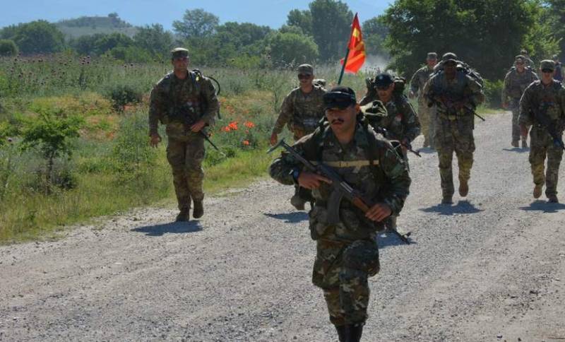La Macedonia del Nord si unisce al "club militare" della Turchia: la stampa greca è preoccupata per il riavvicinamento dei due Paesi