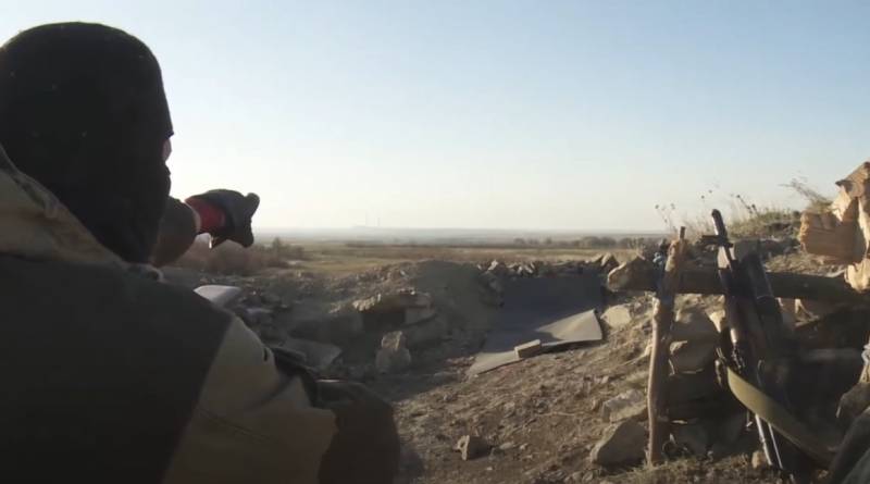 Показан бой со стрельбой в упор в окопах в ходе штурма позиций ВСУ