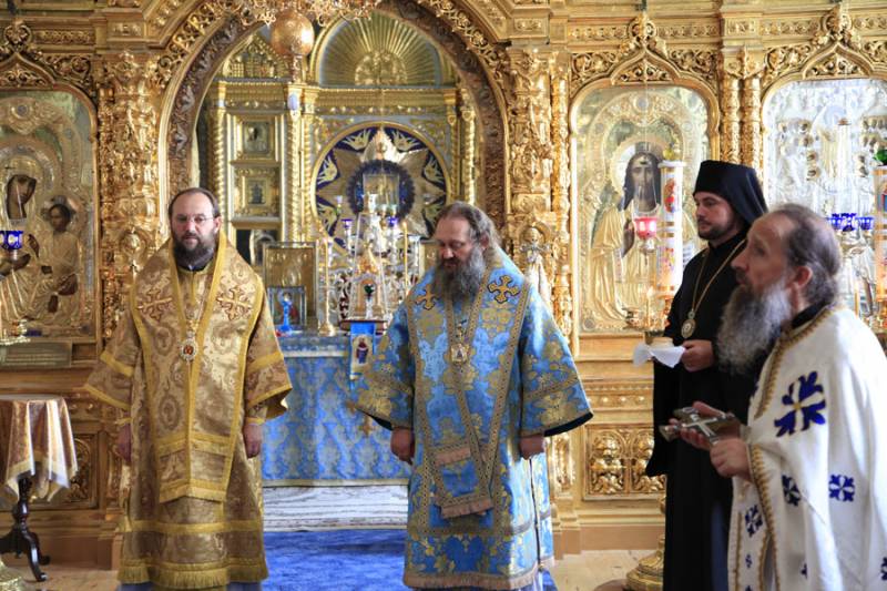 Novas sanções contra clérigos introduzidas na Ucrânia