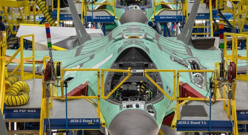 Lockheed Martin: Pengiriman mesin F-35 tidak akan dilanjutkan menunggu investigasi kecelakaan Desember di Texas