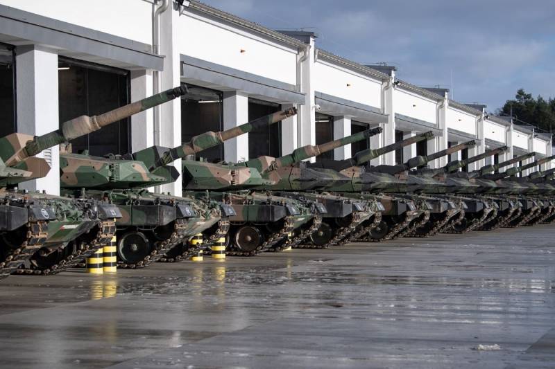In de Donetsk bereidt de Republiek zich voor op de "acceptatie" van tanks die door het Westen aan het Oekraïense leger zijn geleverd