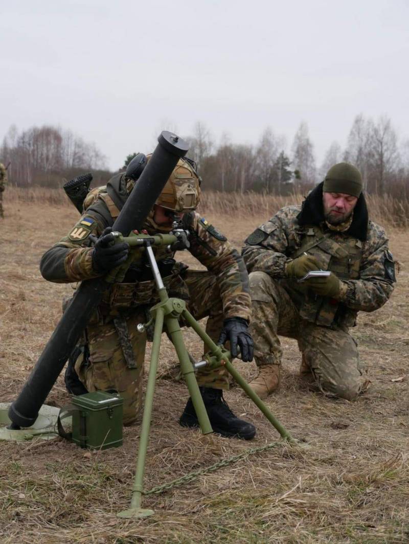 우크라이나 국군은 최전선 길이를 늘리는 임무를 사령부로부터 받았습니다.