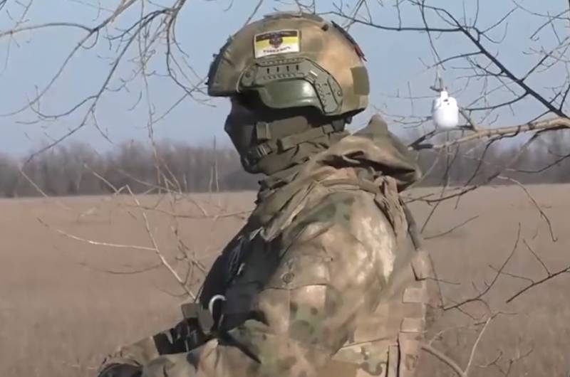 הכוחות המזוינים של אוקראינה מעבירים תגבורת מארטיומובסק ל-Vuhledar
