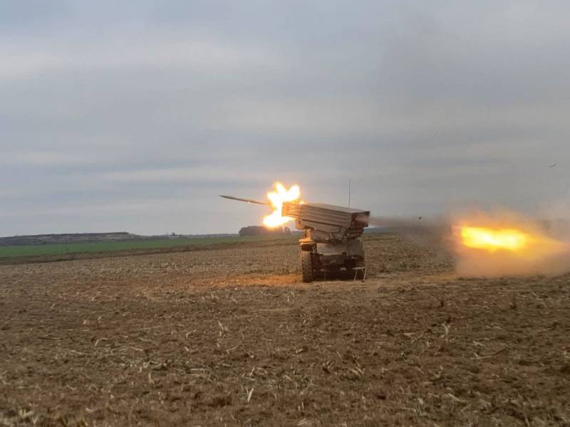 Arestovich: Die russische Armee hat eine taktische Bewegung in Richtung Saporoschje begonnen