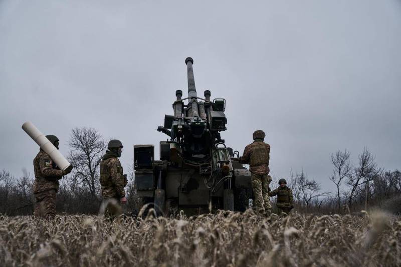 Westlicher Analyst: Die ukrainische Armee wird in diesem Winter alle ihre Kräfte für eine große Gegenoffensive in Richtung Asow konzentrieren