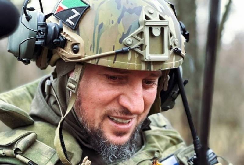 «Только в плену украинские военные говорят правду»: Командир спецназа «Ахмат» беседует с пленными