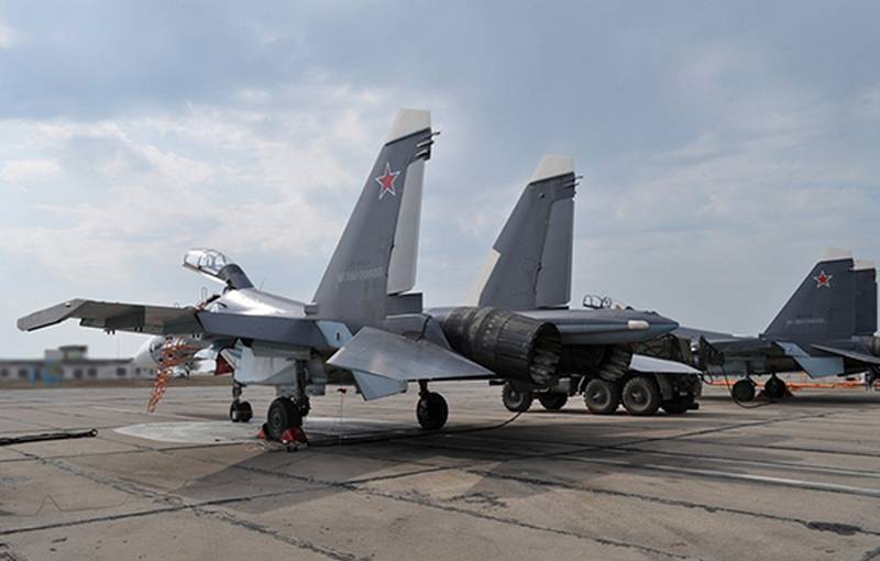 A Rússia continua a transferir aeronaves de combate para a Bielo-Rússia, aumentando o agrupamento das Forças Aeroespaciais Russas