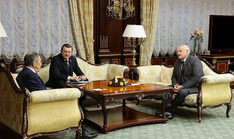 ロシア外相：ロシアとベラルーシは、ウクライナでの特別作戦の目標について見解を共有している