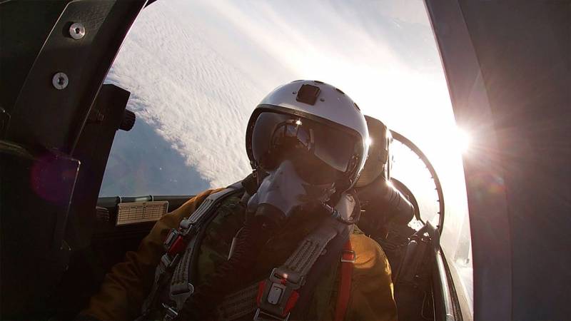 Des avions de combat des forces aérospatiales russes ont abattu cinq avions de combat de l'armée de l'air des forces armées ukrainiennes en une journée - Ministère de la Défense