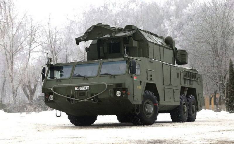 Das Kurzstrecken-Flugabwehr-Raketensystem "Tor-M2K" wurde bei der strategisch wichtigen Luftverteidigungsbrigade der belarussischen Streitkräfte in Dienst gestellt