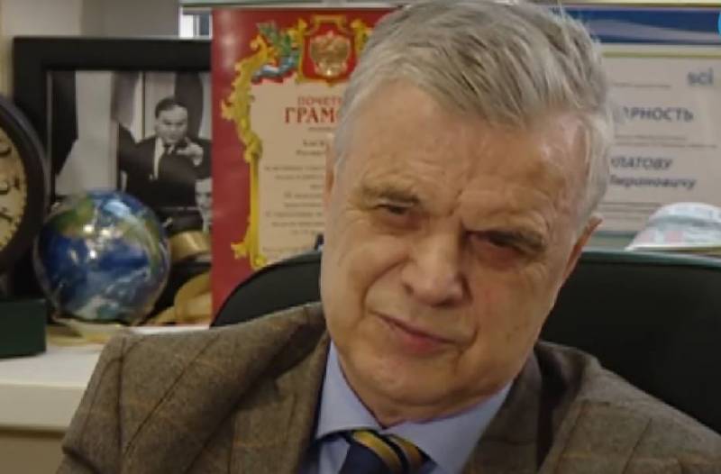De laatste voorzitter van de Hoge Raad van de RSFSR, Khasbulatov, is overleden