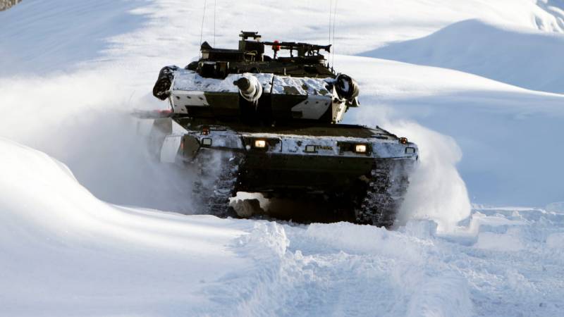 الدبابات السويدية لأوكرانيا: مؤجلة إلى أجل غير مسمى
