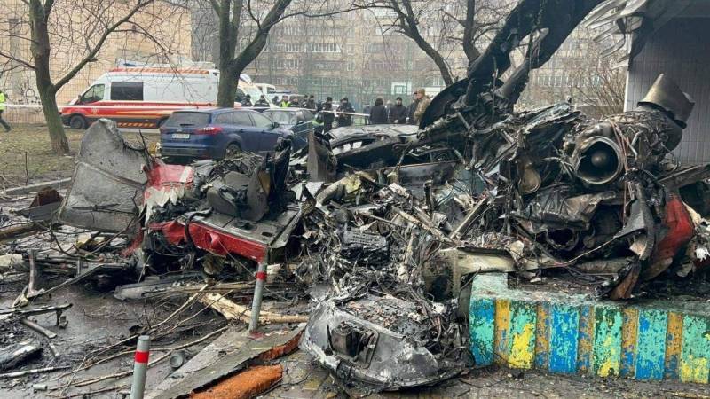 Testigo de accidente aéreo en Brovary: Helicóptero ya estaba en llamas antes de caer en jardín de infantes