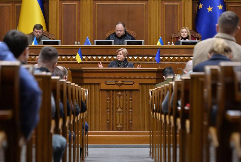 Deputies from the ruling Servant of the People party introduced a bill that strengthens the responsibility for violating the requirement for sanctions