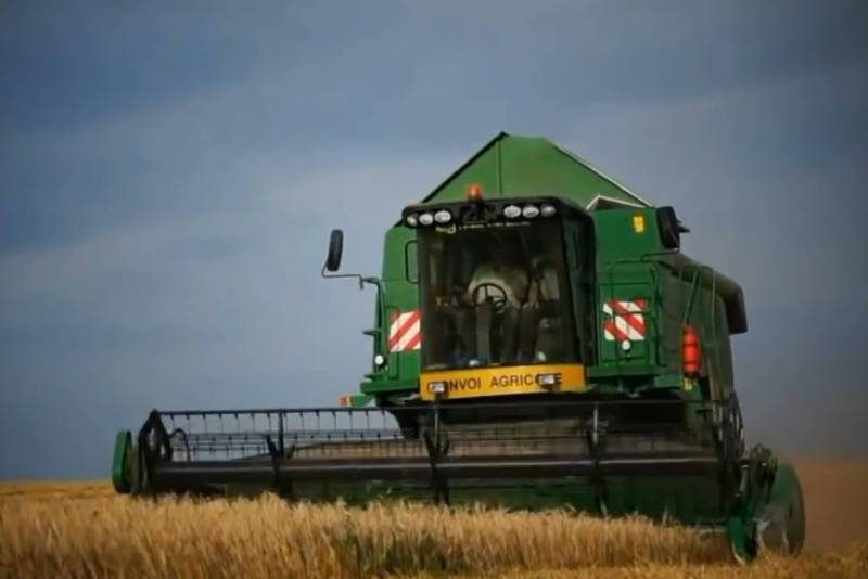 Eastern European agricultural producers demand to limit the supply of cheap grain from Ukraine to the region