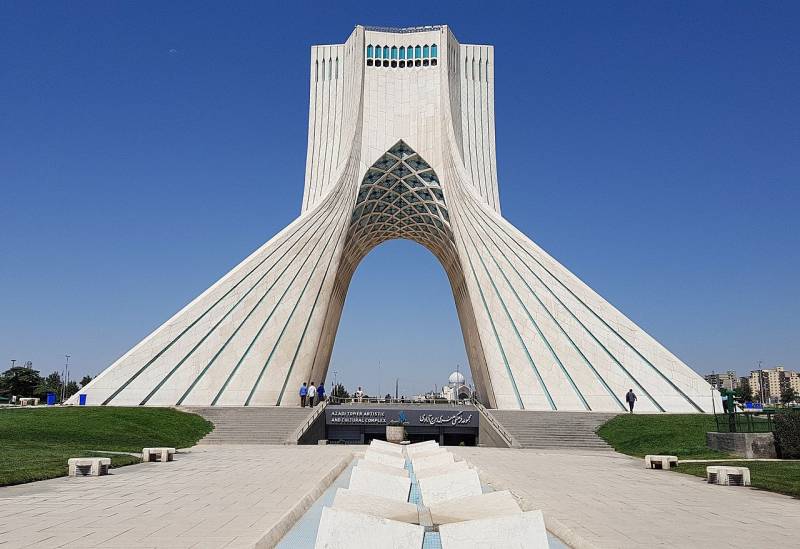 Teheran lupaa vastata Isfahanin drone-iskuihin