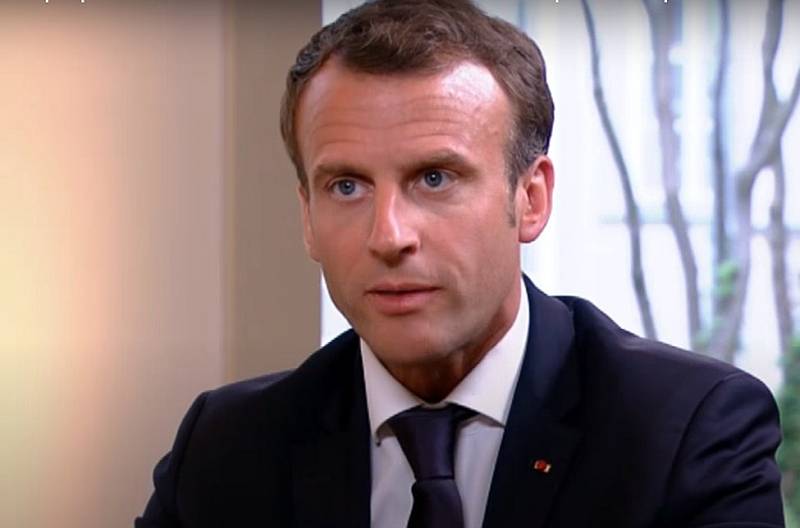 Macron critica la "spericolata corsa" dell'Iran a sviluppare il suo programma nucleare