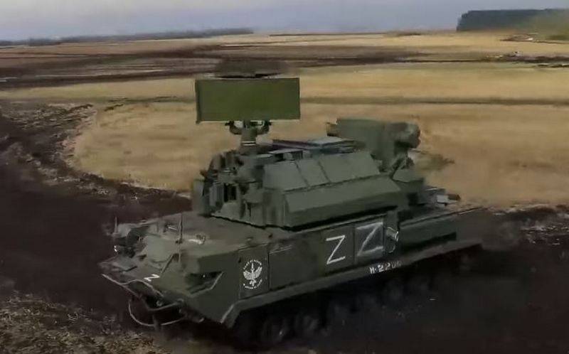 考虑到特种作战区的战斗使用经验，对Tor-M2近程防空系统进行了现代化改造