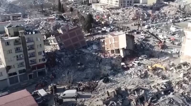 Mídia turca: eleições na Turquia podem ser adiadas por um ano devido às consequências do terremoto
