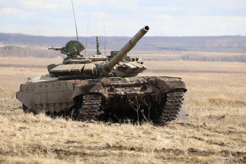 西側のアナリストは、ロシアは特別作戦で戦車のほぼ半分を失ったとされていると述べた。
