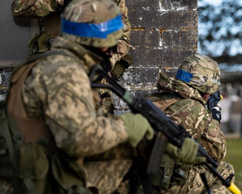 El comisario militar habló sobre las acciones descoordinadas en el frente: las Fuerzas Armadas de Ucrania abrieron fuego de mortero contra sus