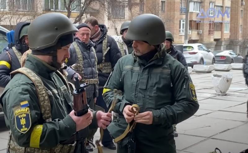 W Kijowie rozpoczęły się ćwiczenia wojskowe w obronie miasta