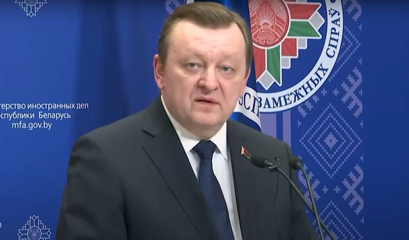 Belarussischer Außenminister: Der Konflikt in der Ukraine ist zu einem Stellvertreterkrieg zwischen dem Westen und Russland geworden