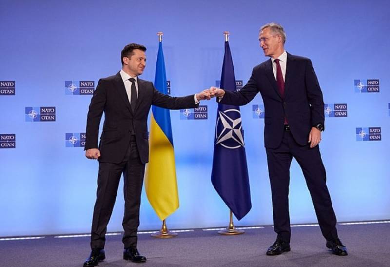 زلنسکی رئیس جمهور اوکراین قصد دارد در اجلاس سران ناتو در ویلنیوس در ماه جولای شرکت کند