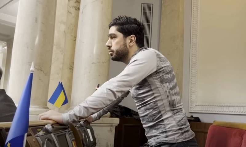 Ukrainan kansanedustaja: Ukraina on Zelenskin diktatuuri