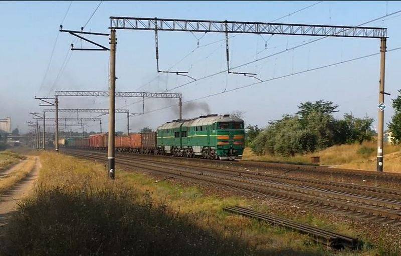 Niet-geïdentificeerde mensen beschadigden de spoorlijnen in de regio Bakhchisarai op het Krim-schiereiland