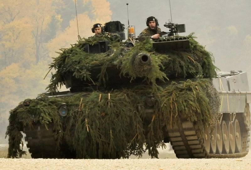 彭博社：波兰总理将于今日宣布首辆豹2坦克交付乌克兰的日期
