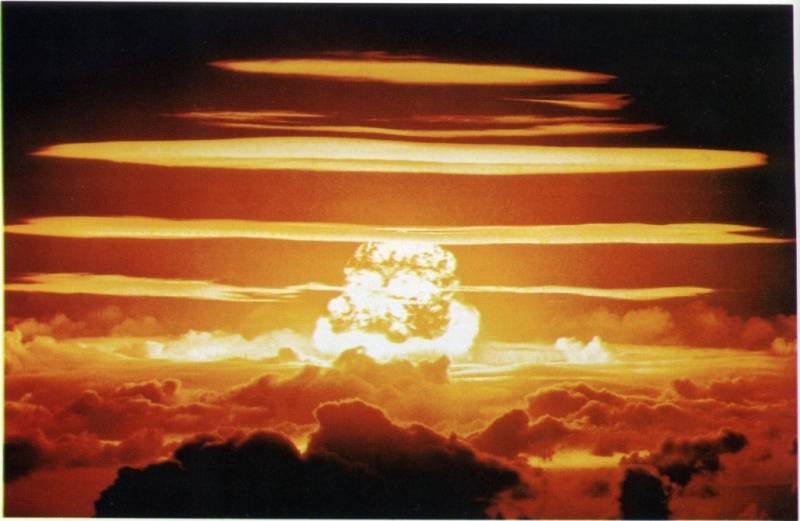 ¿No se puede violar la paridad nuclear mundial? no debe estar roto