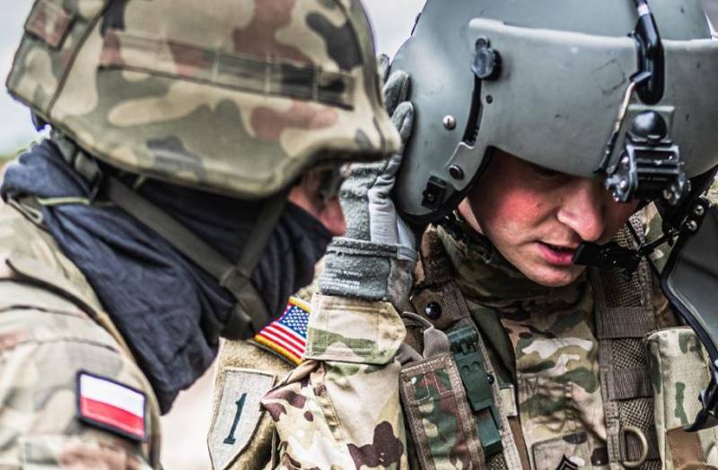 Bundesverteidigungsminister kündigte gemeinsame Nato-Übungen in Polen an, um "Stärke" Russlands zu demonstrieren