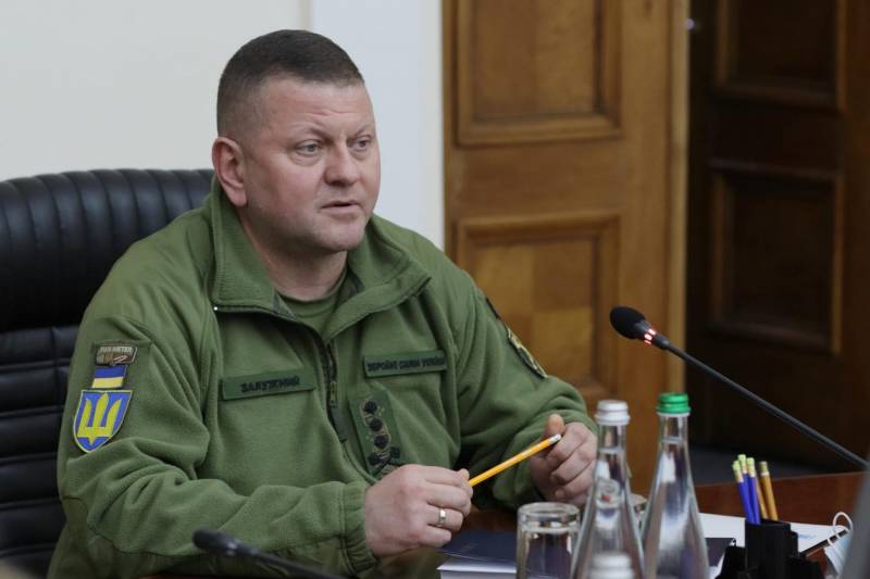 “Estávamos seis meses atrasados”: o comandante-em-chefe das Forças Armadas da Ucrânia Zaluzhny expressou insatisfação com o ritmo da assistência militar dos países ocidentais