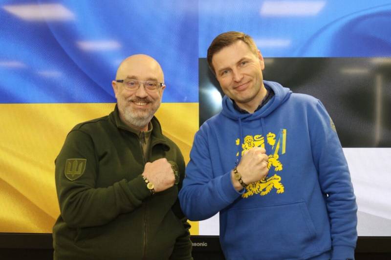 שר ההגנה האסטוני האנו פבקור, שביקר בקייב, דיבר על חבילה חדשה של סיוע צבאי לכוחות המזוינים של אוקראינה