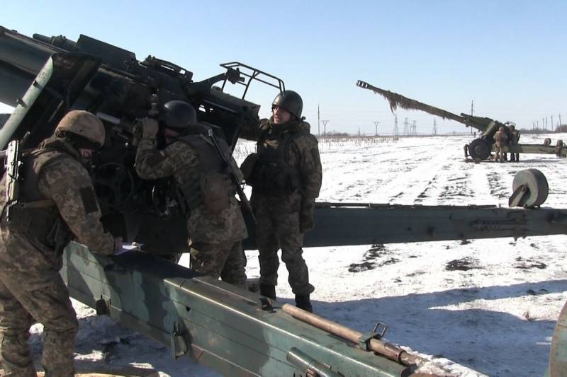 乌克兰武装部队地面部队司令称阿尔乔莫夫斯克为“坚不可摧的堡垒”