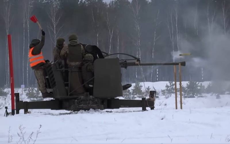 لیتوانی برای مبارزه با پهپادهای کامیکازه ژران روسیه، اسلحه‌های خودکار ضدهوایی L70 را در اختیار اوکراین قرار می‌دهد.