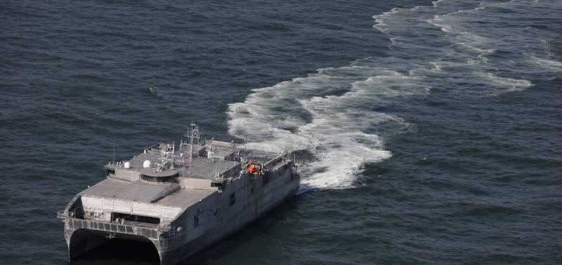 USNS अपालाचिकोला (T-EPF-13) - अमेरिकी नौसेना के लिए स्वायत्त परिवहन पोत