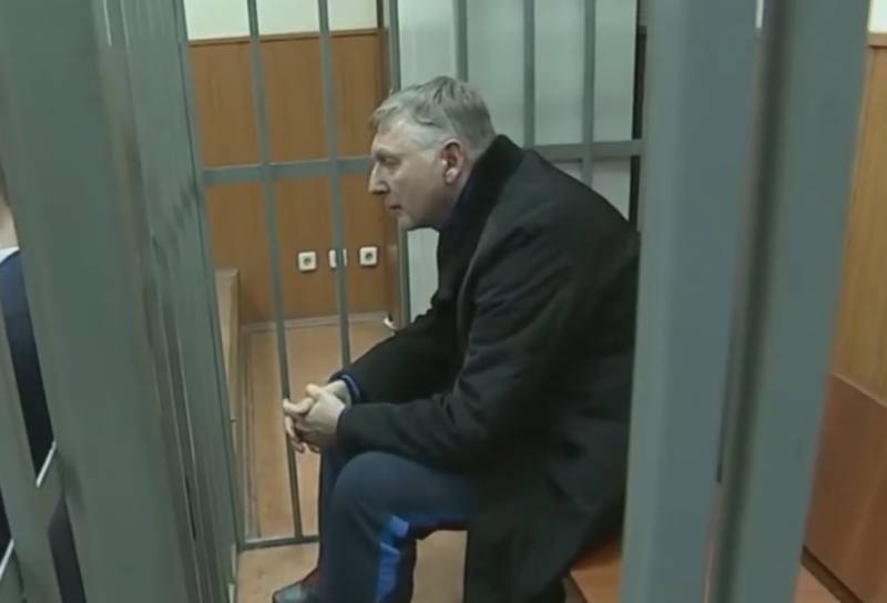 Jenderal Rusia menghadapi sepuluh tahun penjara karena pengayaan ilegal