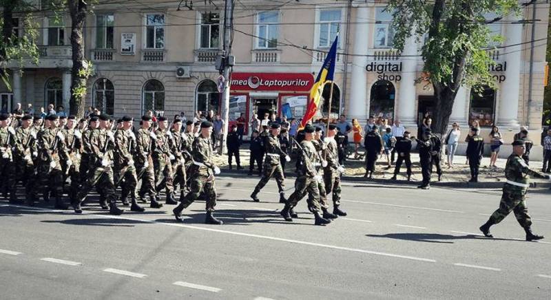 Советник главы офиса Зеленского призвал молдавские власти вернуть контроль над Приднестровьем