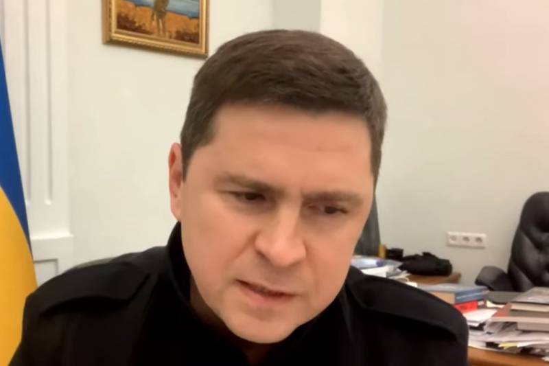 “Ini bukan tentang 10% dari penduduk yang tersisa”: Podolyak menjawab pertanyaan tentang kelayakan menahan Artemivsk oleh Angkatan Bersenjata Ukraina
