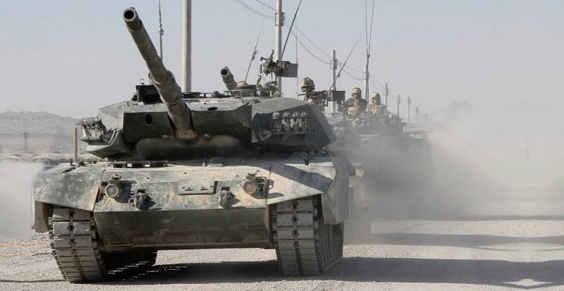 एक जर्मन अखबार के पाठकों ने "आसान निपटान" के साथ यूक्रेन को तेंदुए 1 टैंकों के हस्तांतरण की तुलना की