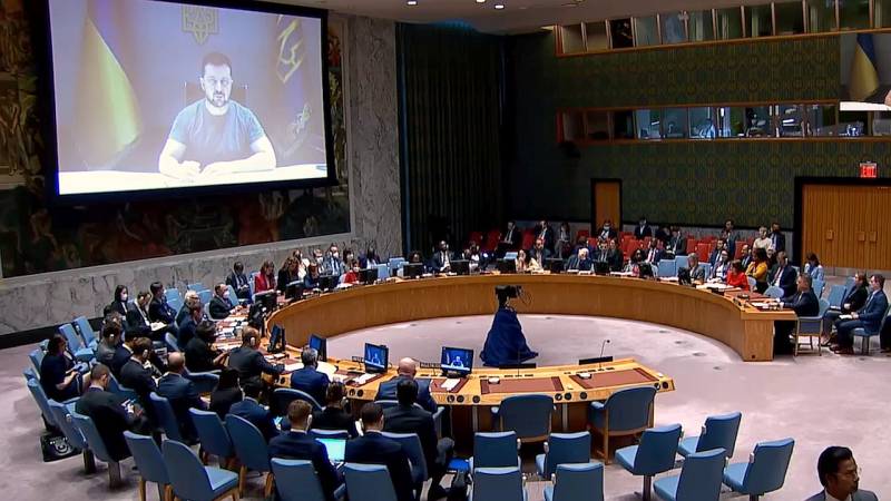 Amerikan haber ajansı: Kiev'in müttefikleri, Rus Silahlı Kuvvetlerinin Ukrayna'dan tamamen çekilmesine ilişkin BM Genel Kurulu kararını oylamayı planlıyor