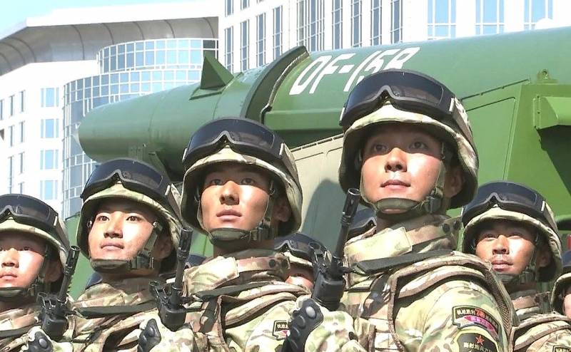 Hãng tin Nhật Bản: Chủ tịch Trung Quốc thông qua kế hoạch tăng gần gấp ba số lượng đầu đạn hạt nhân vào năm 2035