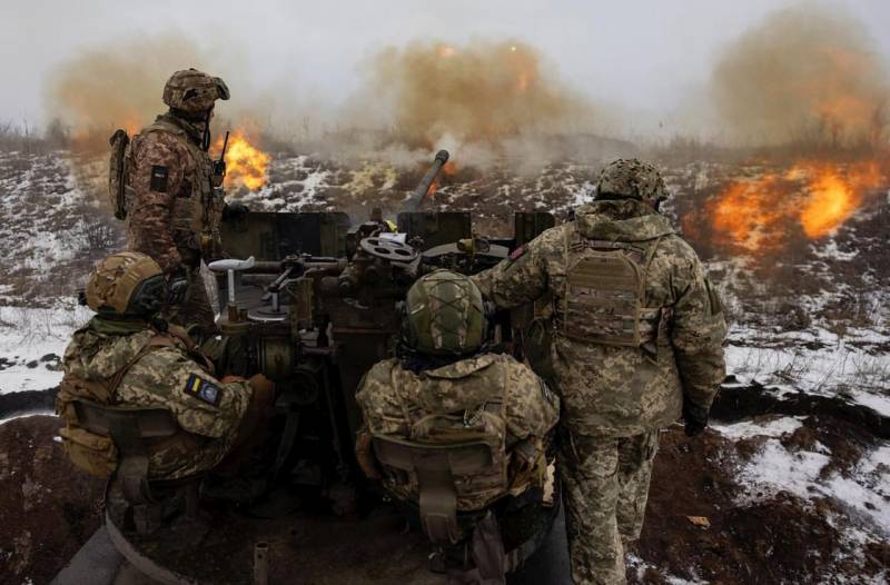 政治コラムニスト：西側の兵器庫が枯渇しているため、米国はウクライナ軍に弾薬を節約するよう促した
